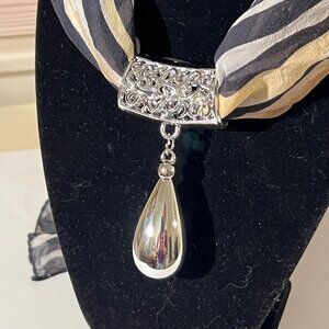 Decorative silver scarf ring holder with tear drop accent